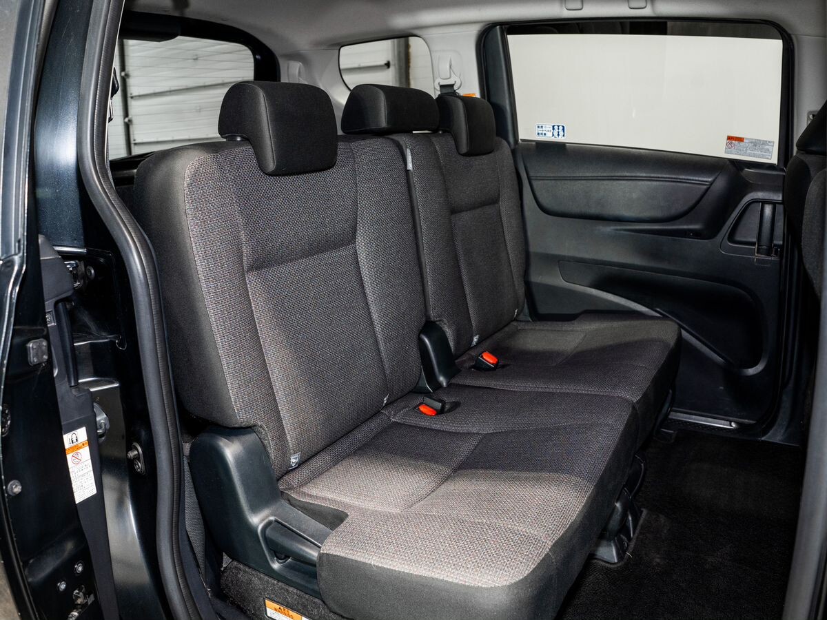 Toyota Sienta 2020 - фото автомобиля