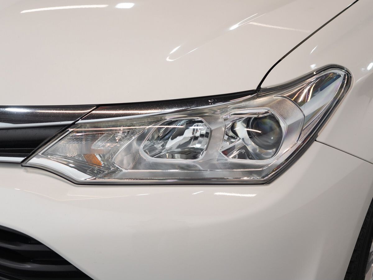 Toyota Corolla Fielder 2016 - фото автомобиля