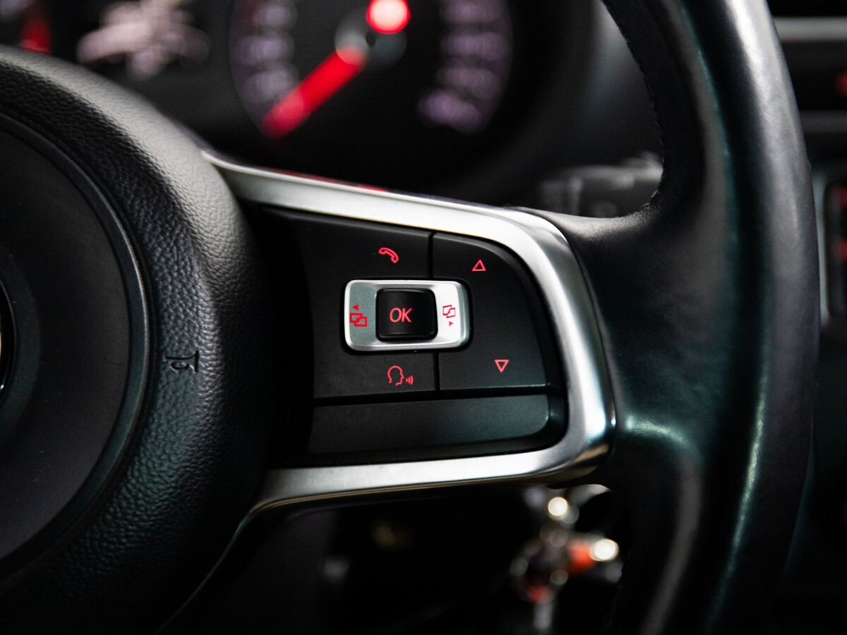 Volkswagen Polo 2019 - фото автомобиля