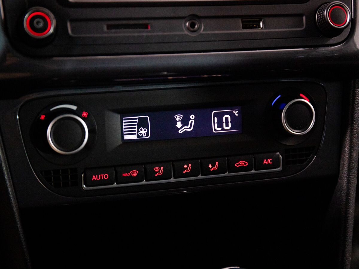 Volkswagen Polo 2019 - фото автомобиля