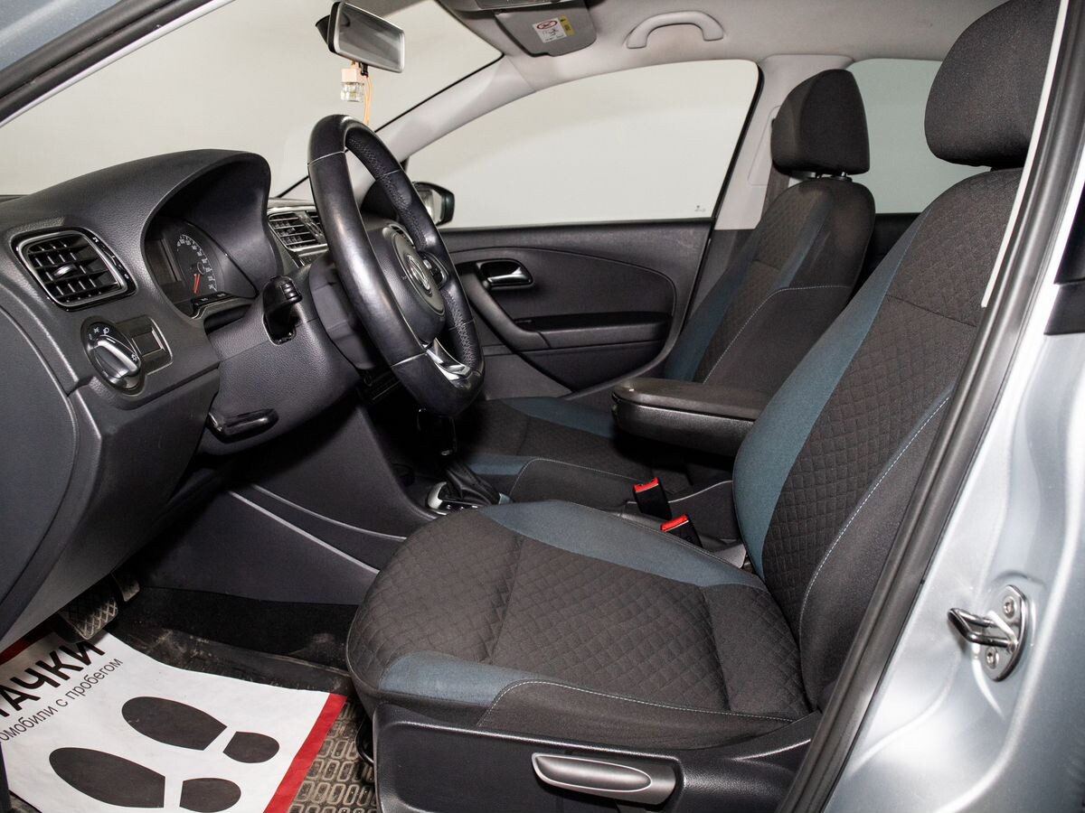 Volkswagen Polo 2019 - фото автомобиля