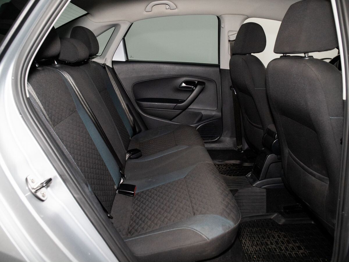 Volkswagen Polo 2019 - фото автомобиля