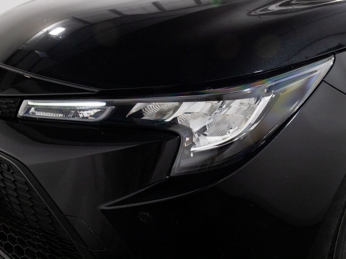 Toyota Corolla 2019 - фото автомобиля