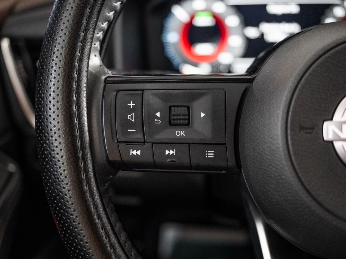 Nissan X-Trail 2024 - фото автомобиля