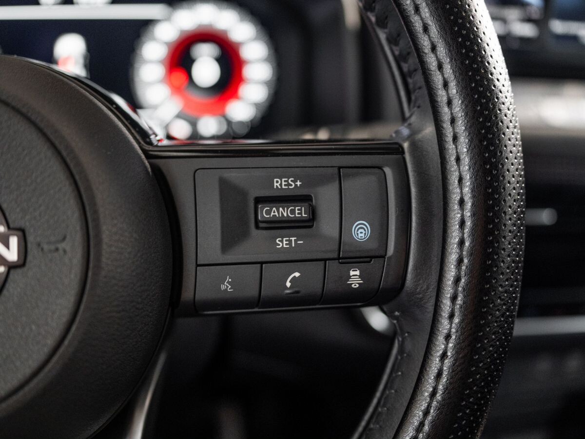 Nissan X-Trail 2024 - фото автомобиля