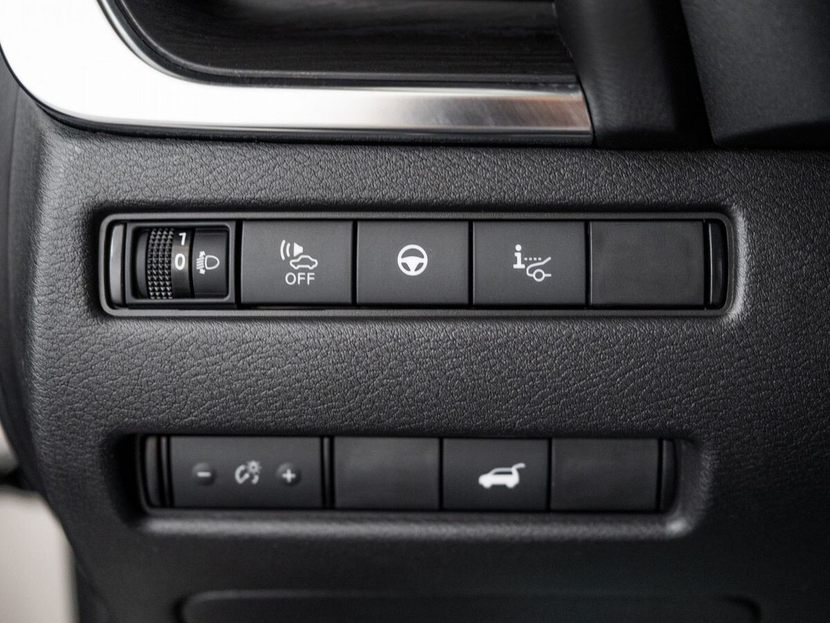 Nissan X-Trail 2024 - фото автомобиля