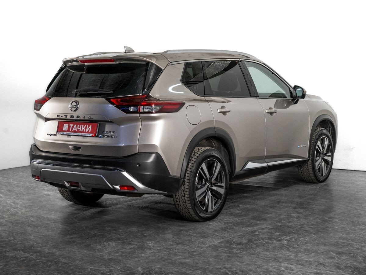 Nissan X-Trail 2024 - фото автомобиля