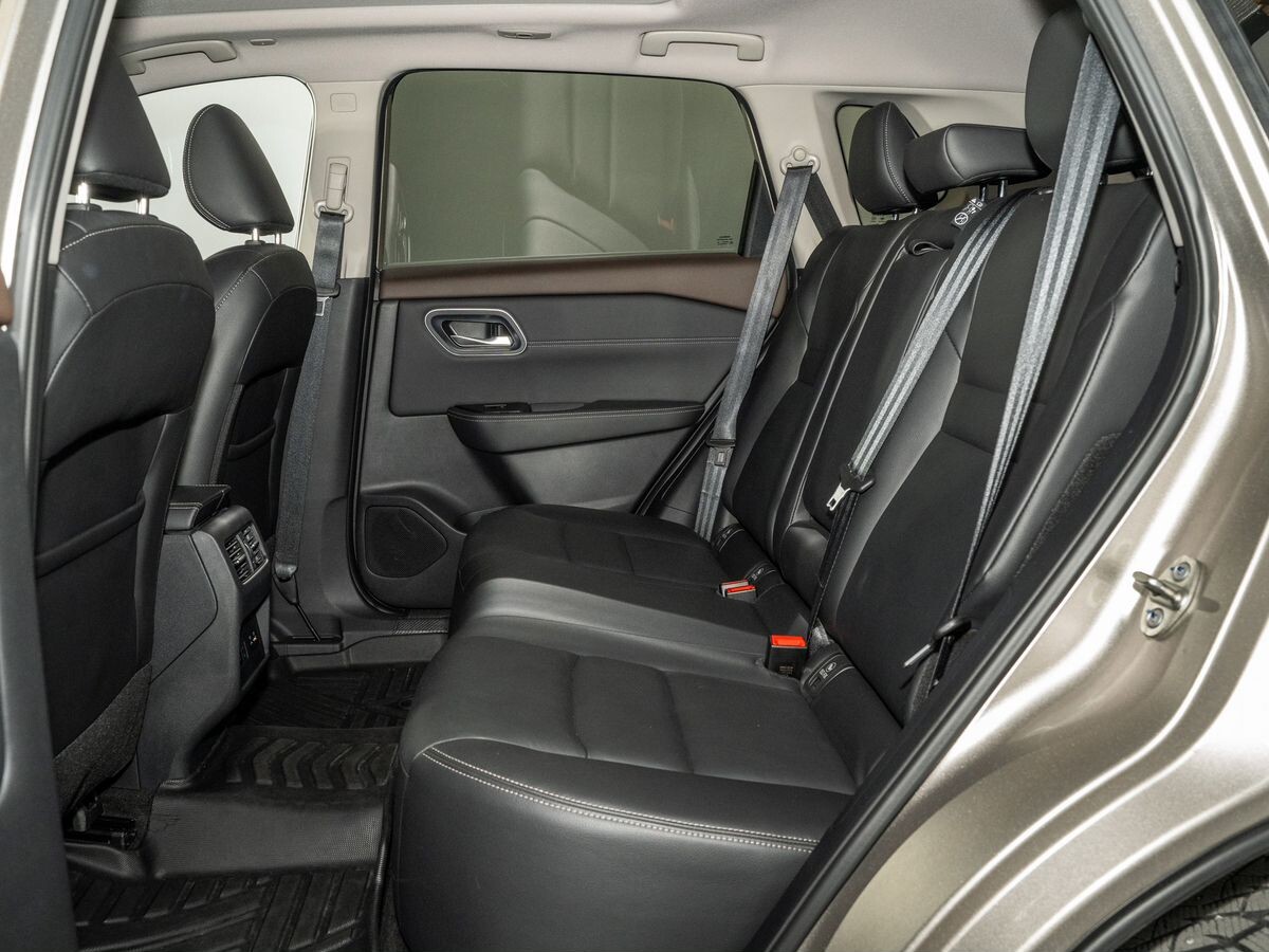 Nissan X-Trail 2024 - фото автомобиля