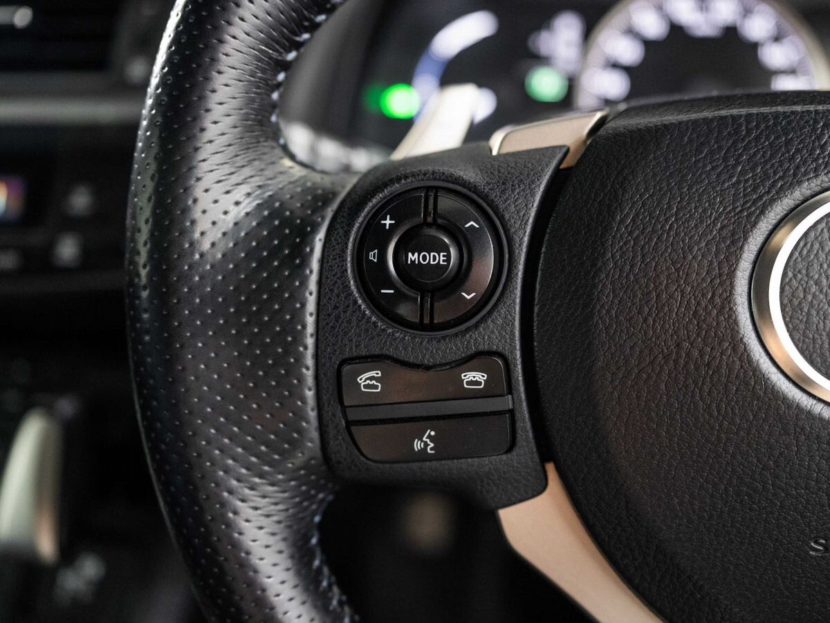 Lexus CT200h 2014 - фото автомобиля