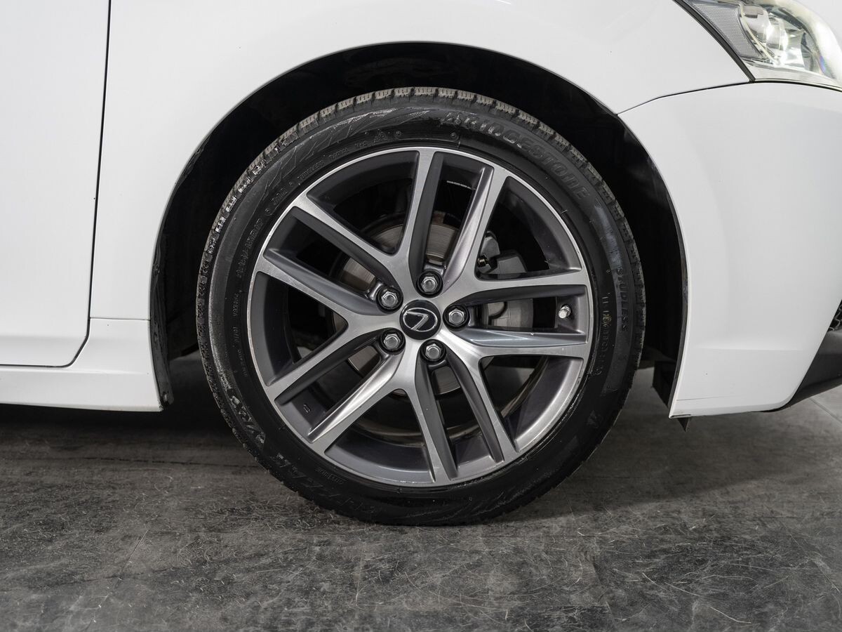 Lexus CT200h 2014 - фото автомобиля