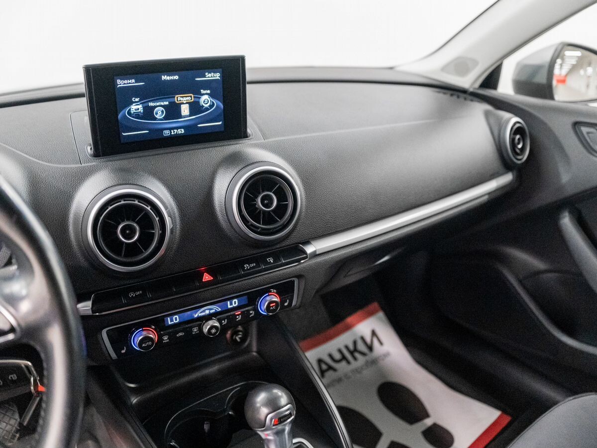 Audi A3 2014 - фото автомобиля