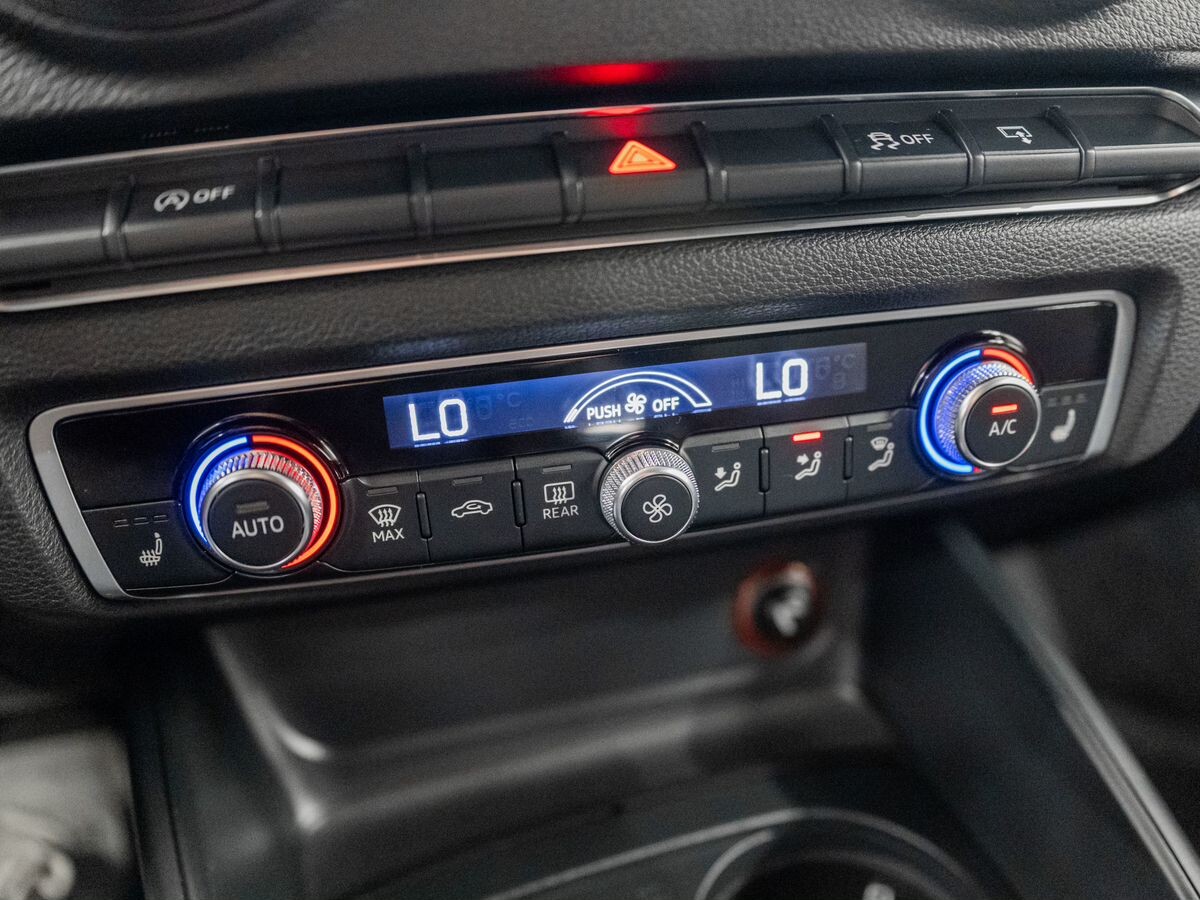 Audi A3 2014 - фото автомобиля