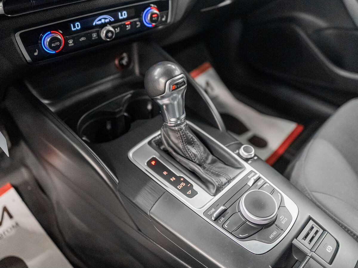 Audi A3 2014 - фото автомобиля