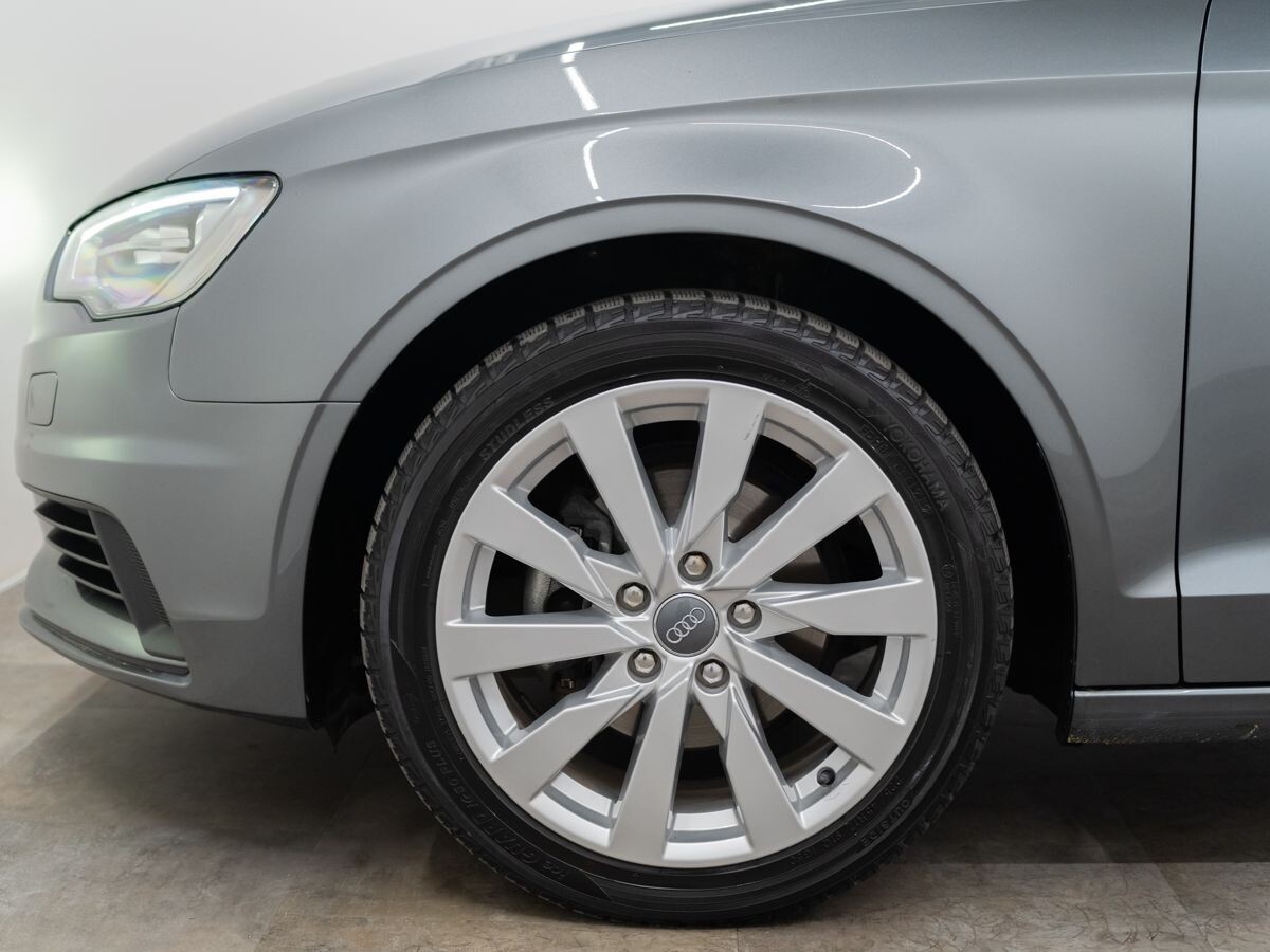Audi A3 2014 - фото автомобиля