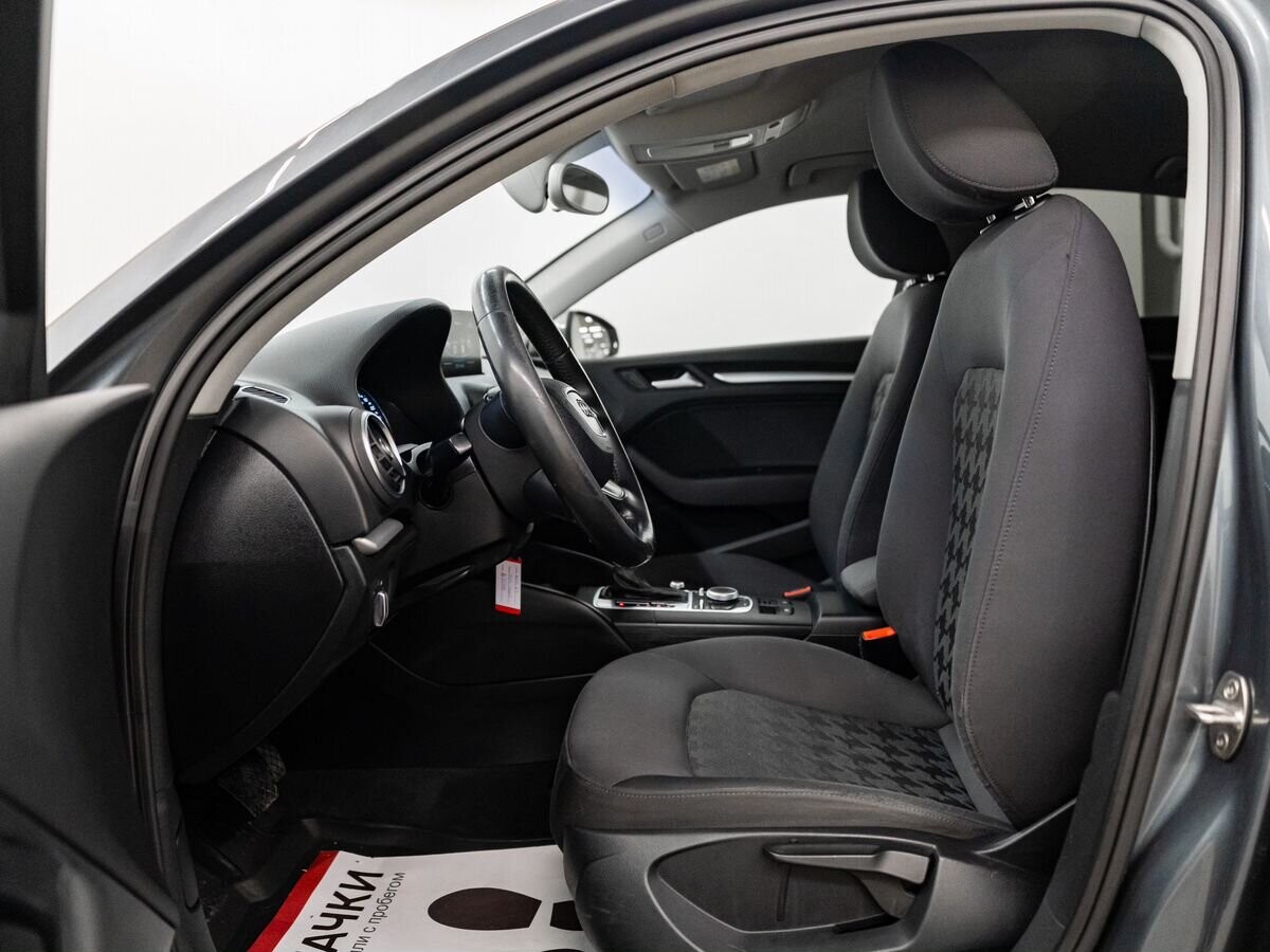 Audi A3 2014 - фото автомобиля