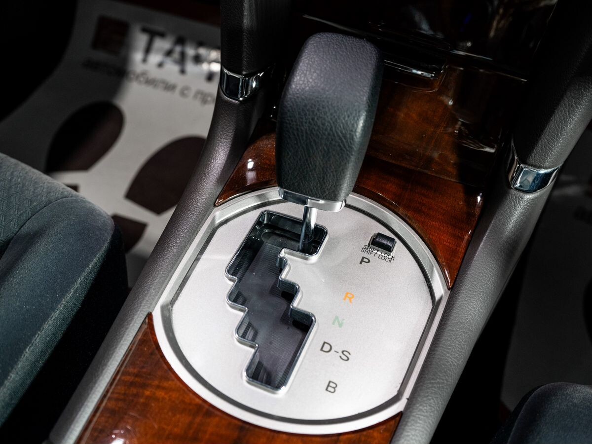 Toyota Premio 2013 - фото автомобиля