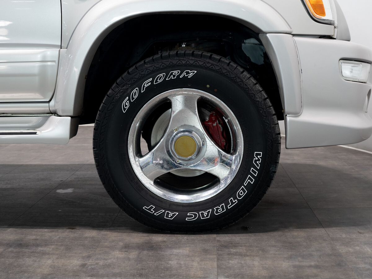 Toyota Hilux Surf 1998 - фото автомобиля