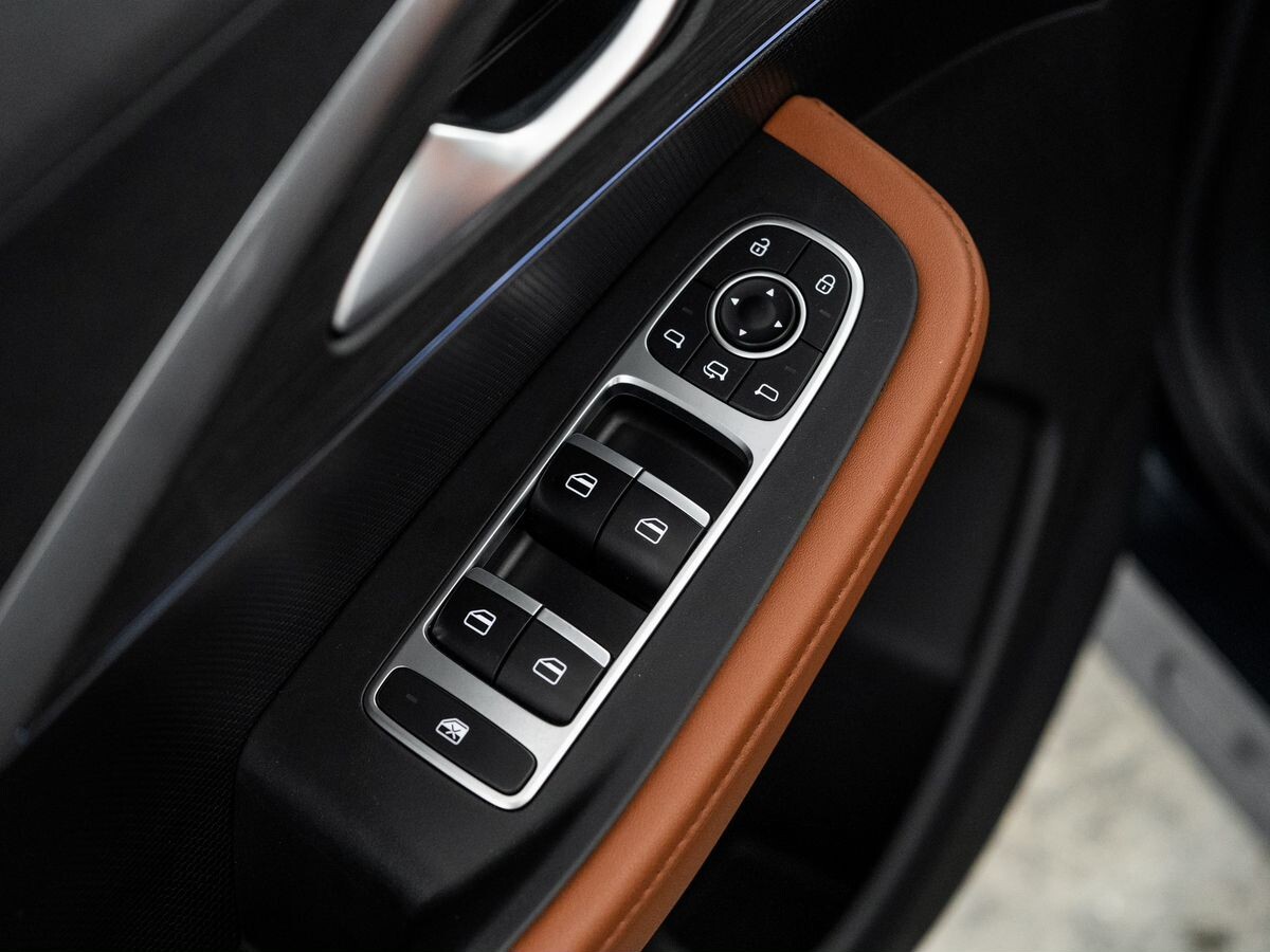 OMODA C5 2023 - фото автомобиля