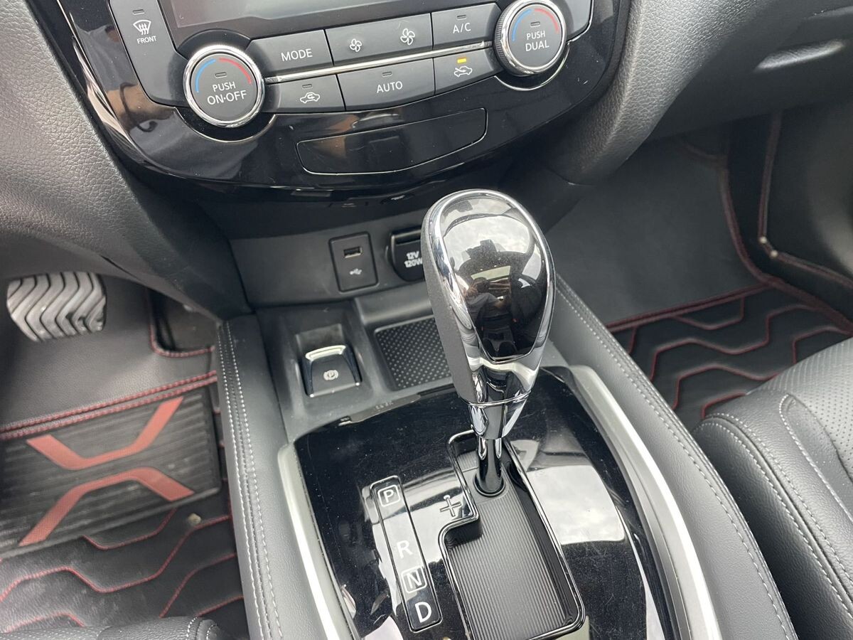 Nissan X-Trail 2023 - фото автомобиля