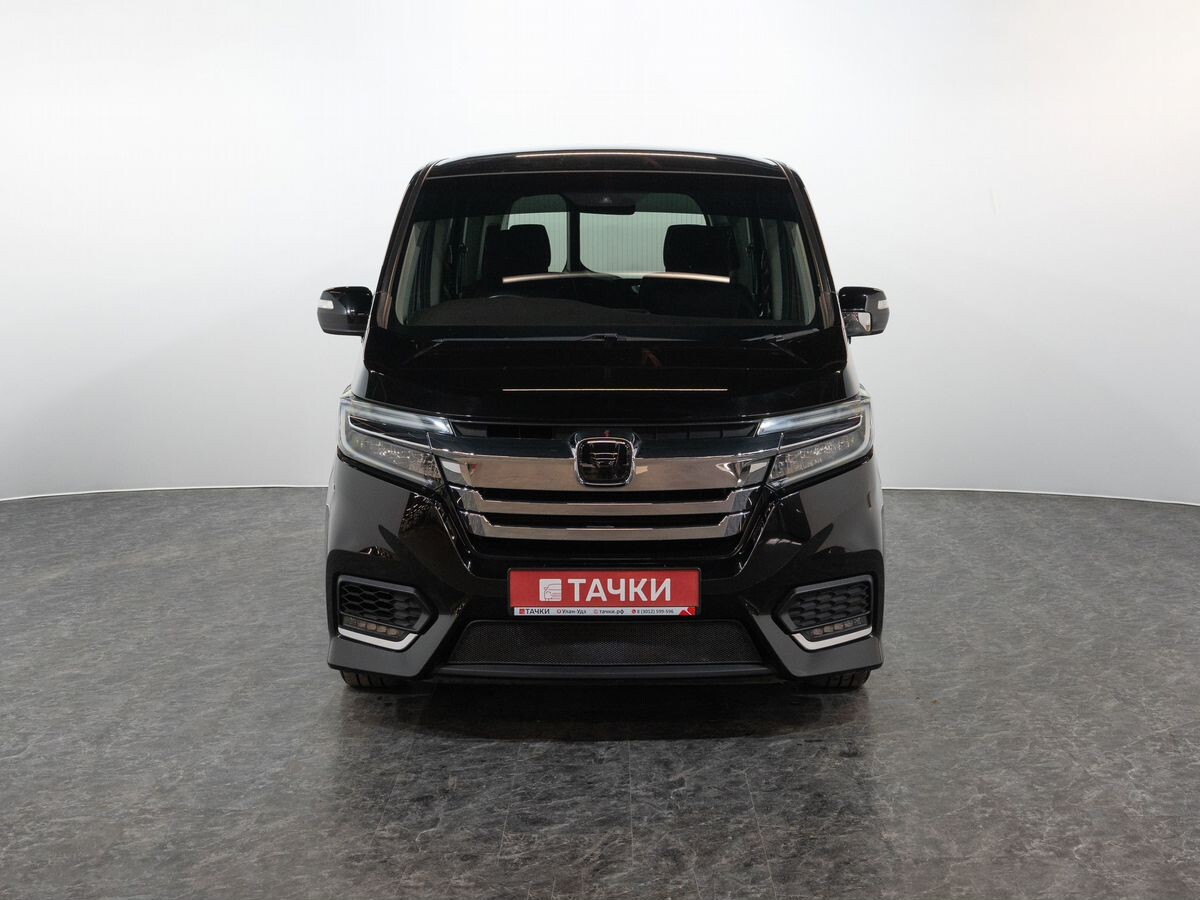 Honda Stepwgn 2019 - фото автомобиля