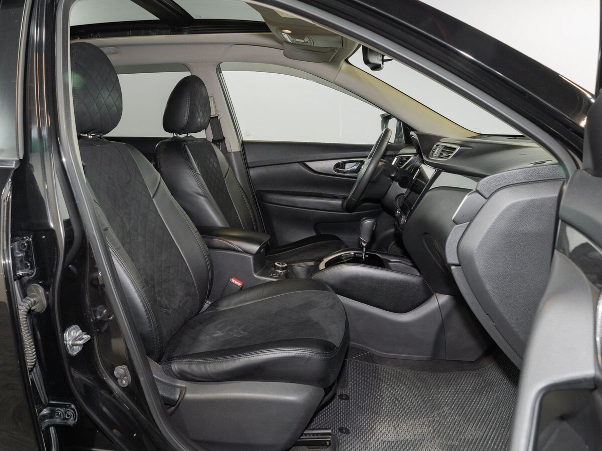 Nissan X-Trail 2018 - фото автомобиля