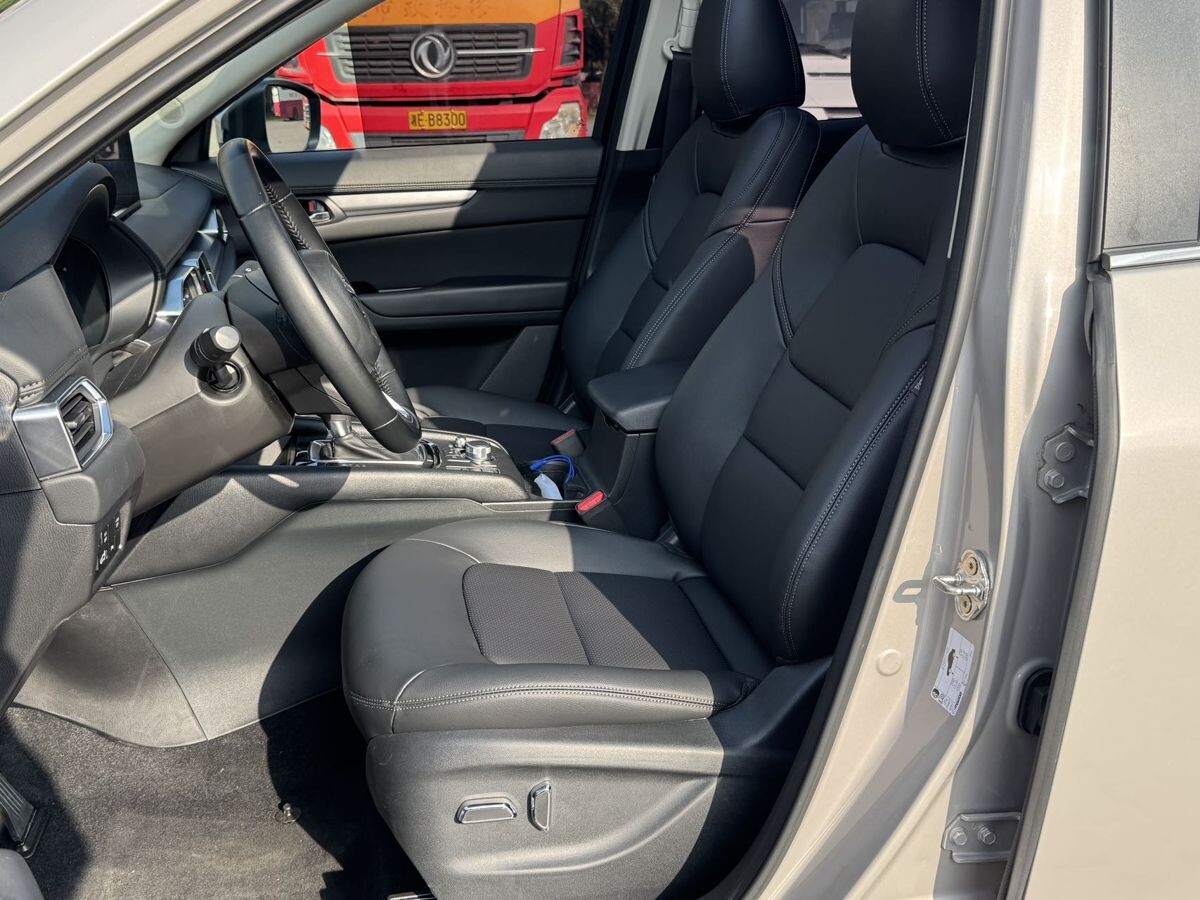 Mazda CX-5 2022 - фото автомобиля