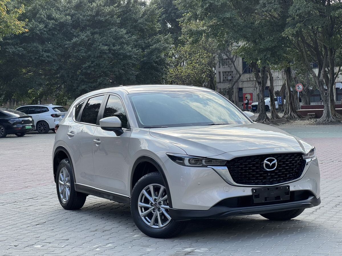 Mazda CX-5 2022 - фото автомобиля