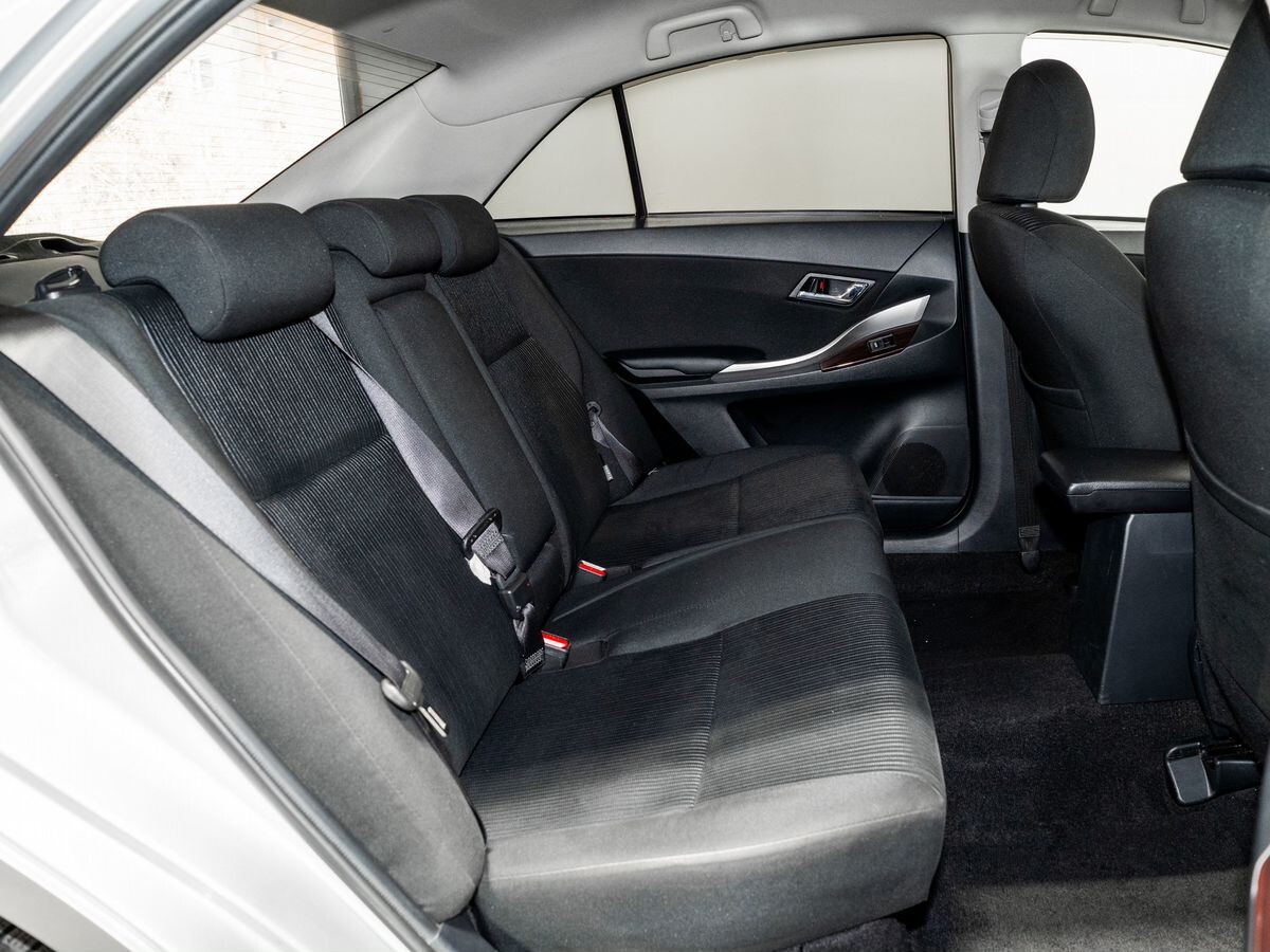 Toyota Allion 2016 - фото автомобиля