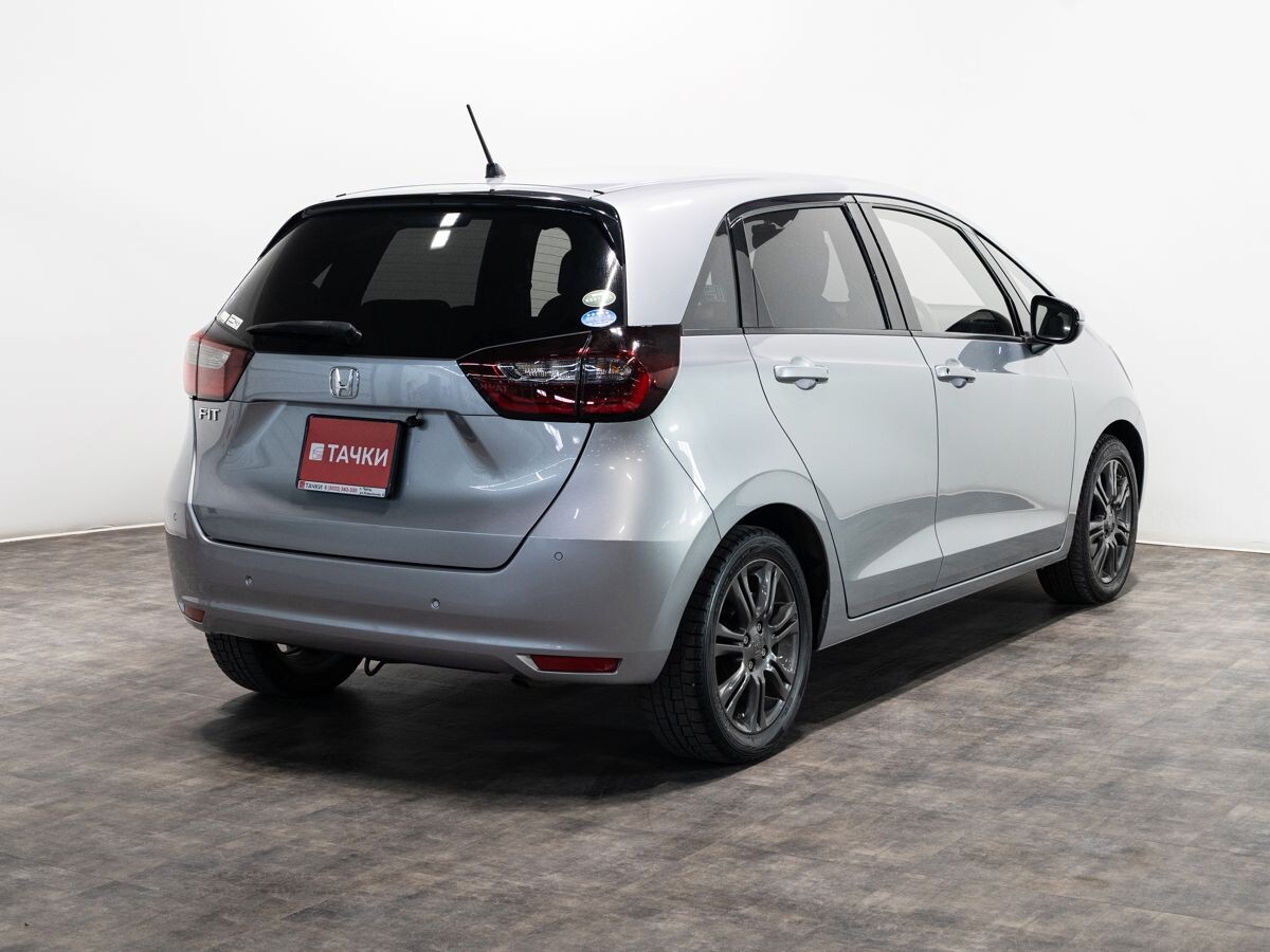 Honda Fit 2021 - фото автомобиля