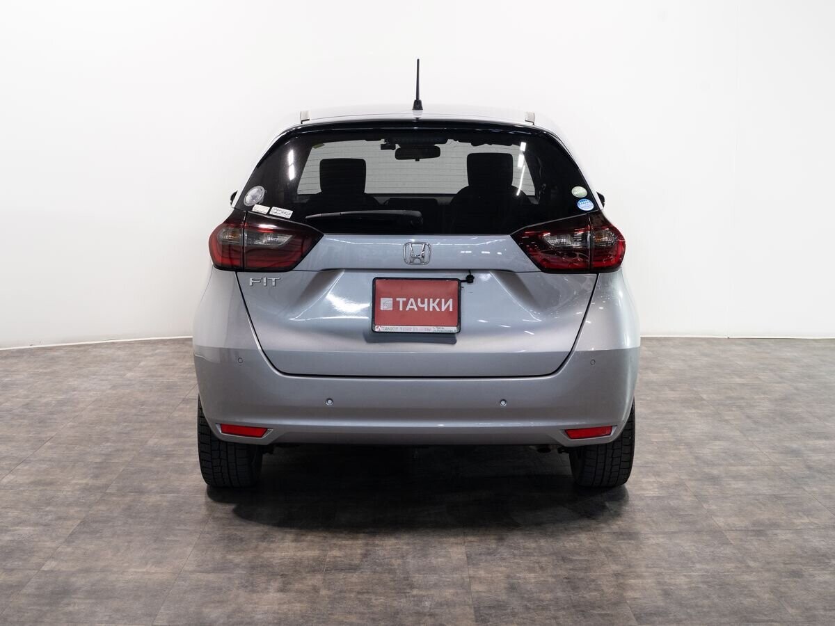 Honda Fit 2021 - фото автомобиля