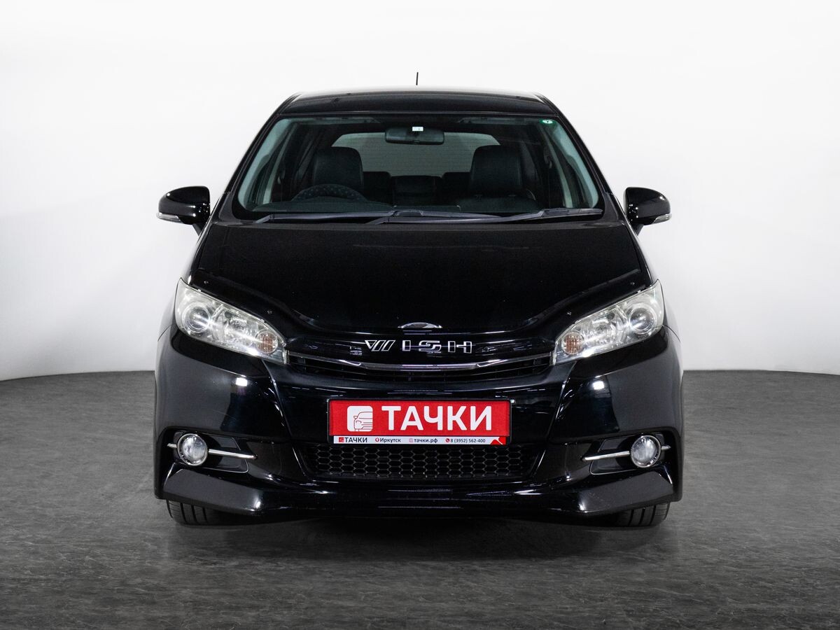 Toyota Wish 2013 - фото автомобиля