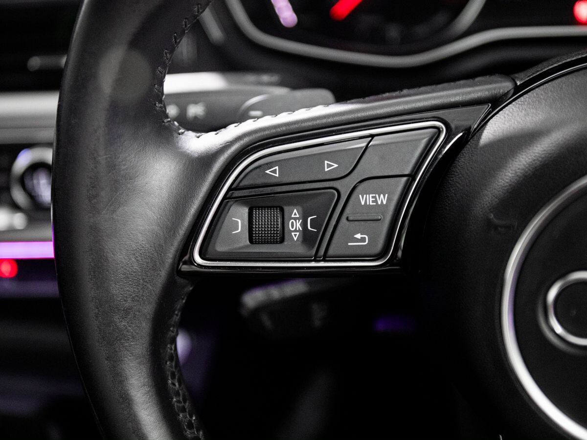 Audi A4 2016 - фото автомобиля