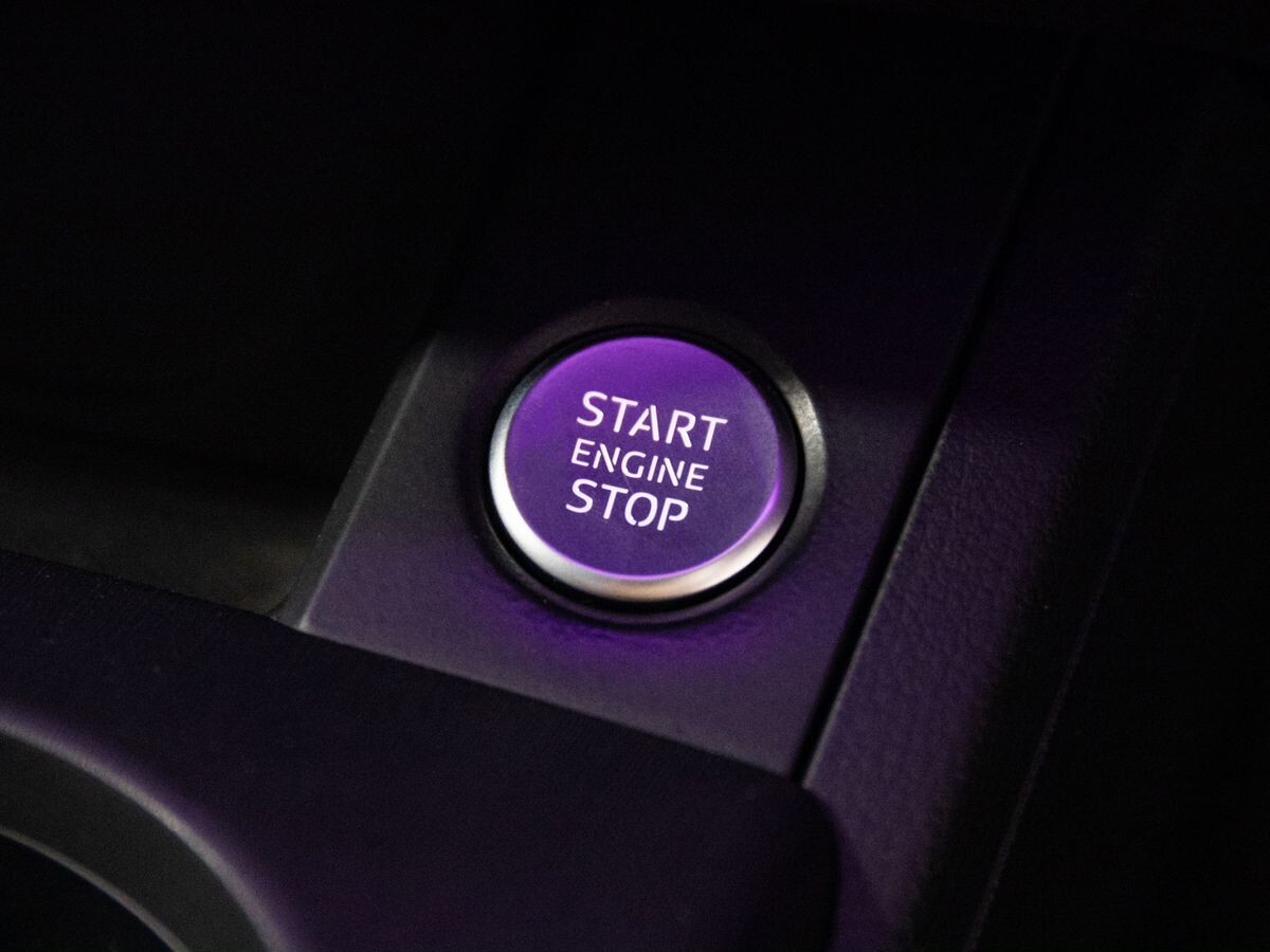 Audi A4 2016 - фото автомобиля