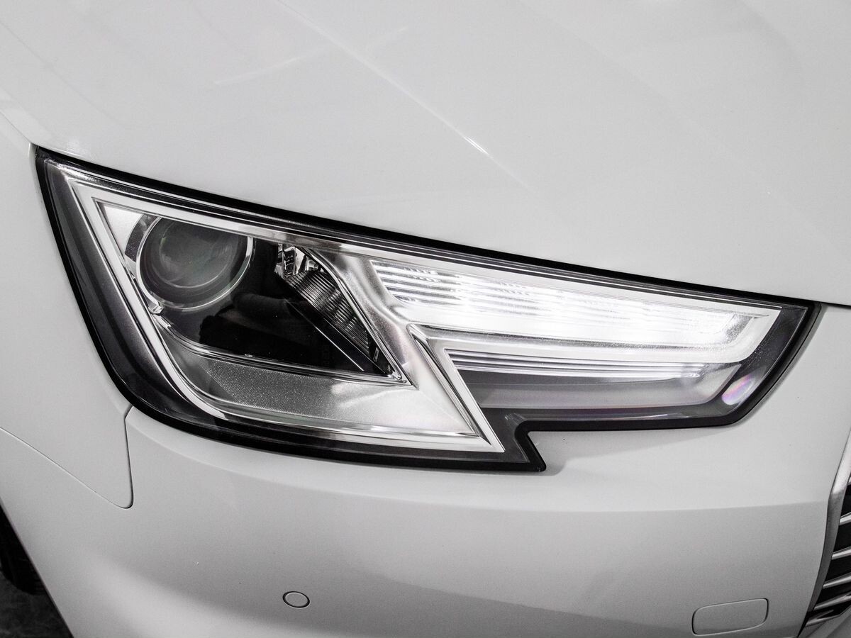 Audi A4 2016 - фото автомобиля