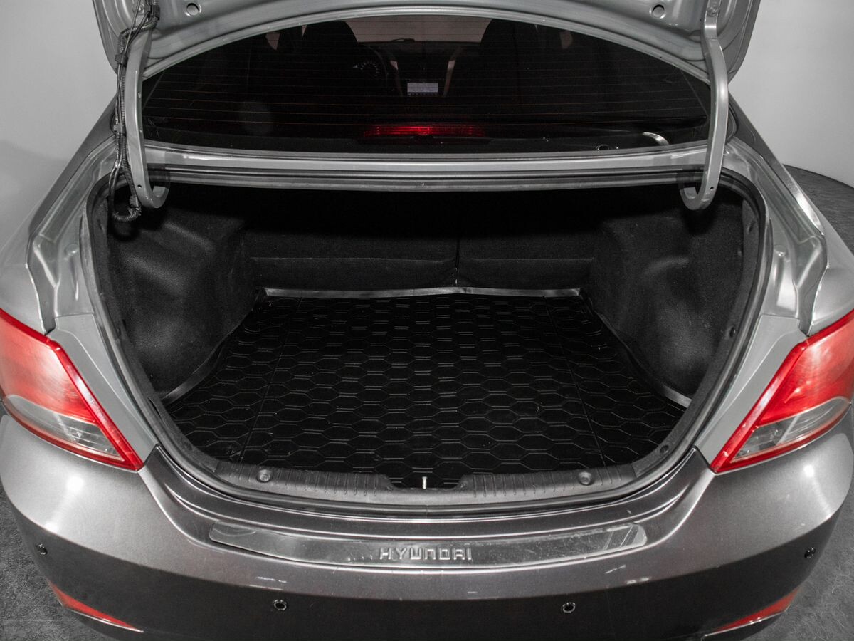 Hyundai Solaris 2014 - фото автомобиля