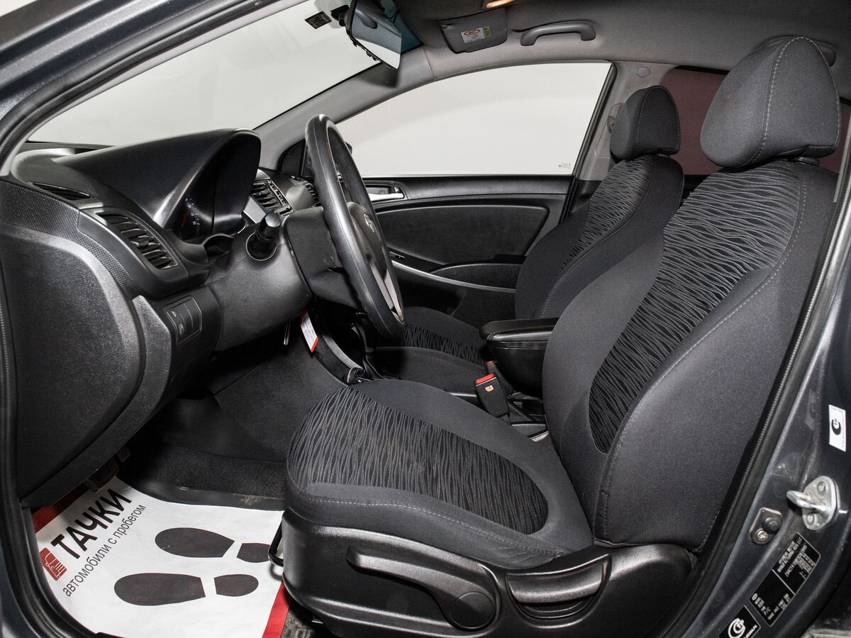 Hyundai Solaris 2014 - фото автомобиля