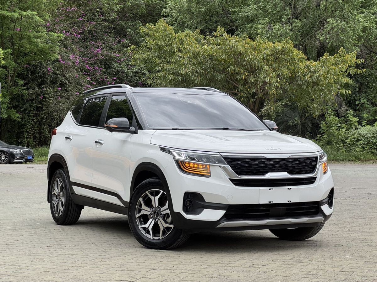 Kia KX3 2022 - фото автомобиля
