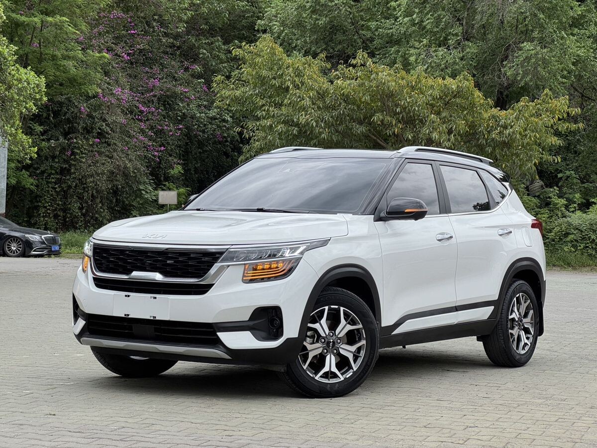Kia KX3 2022 - фото автомобиля