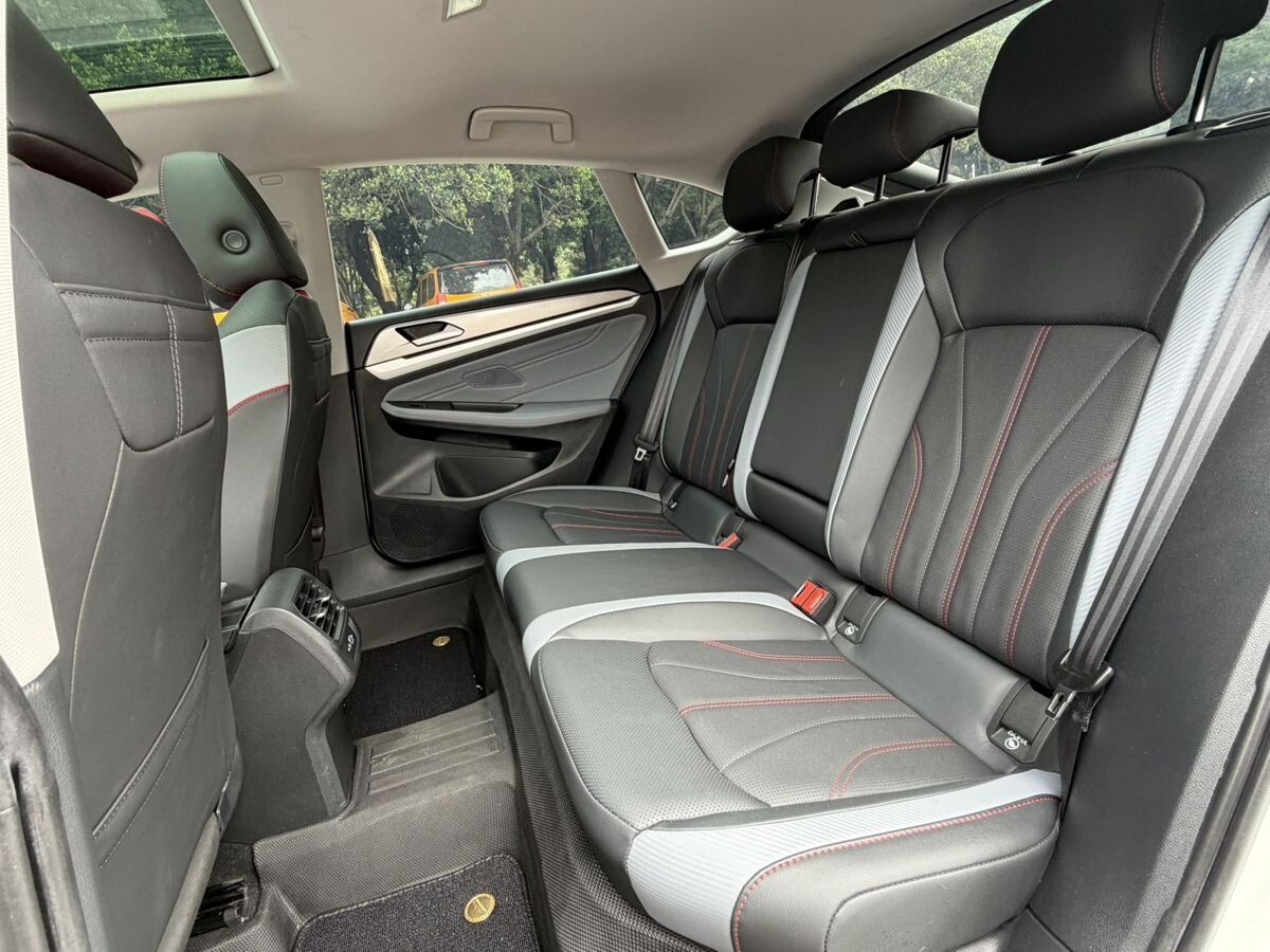 Volkswagen Lamando L 2022 - фото автомобиля