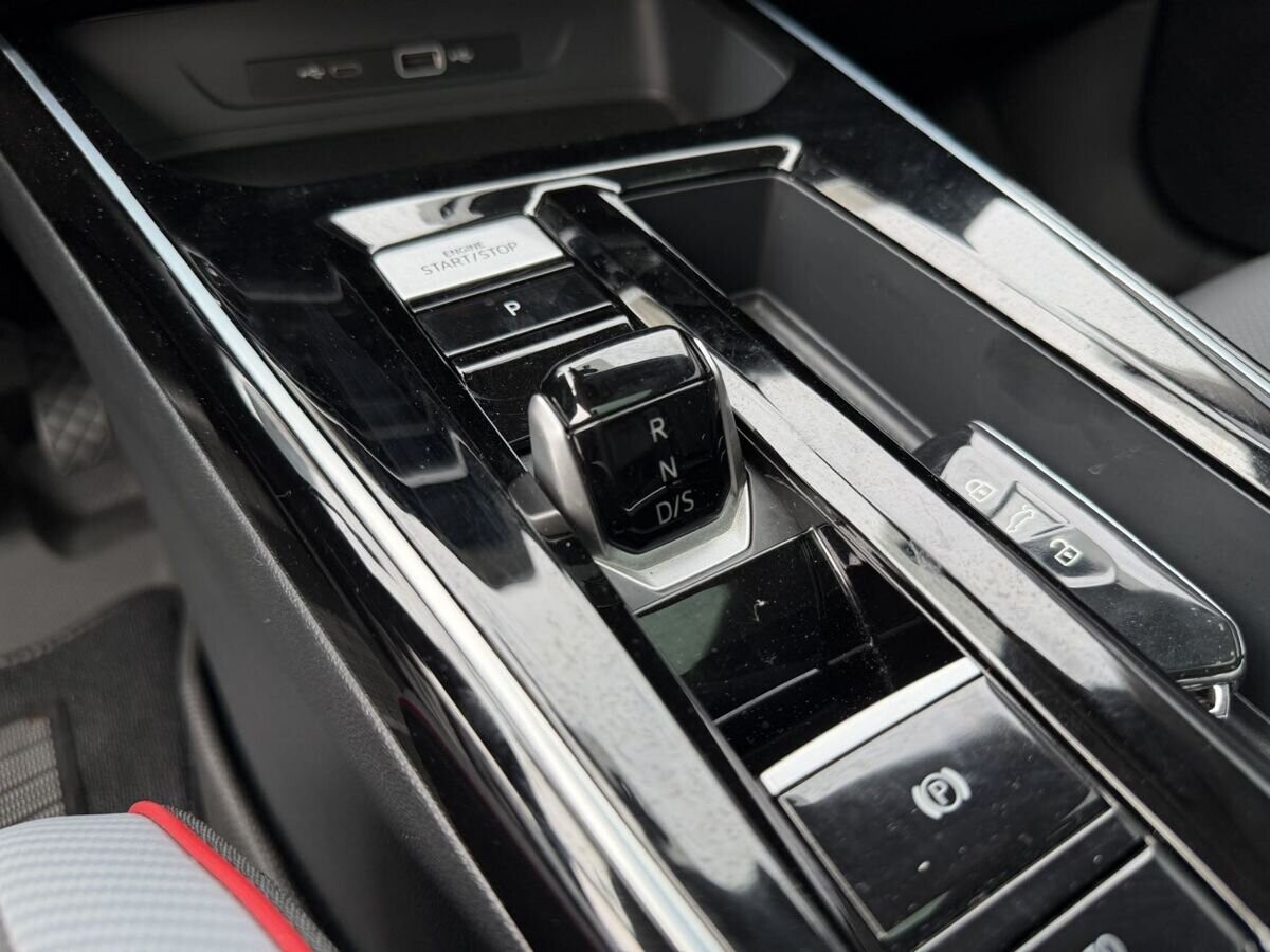 Volkswagen Lamando L 2022 - фото автомобиля