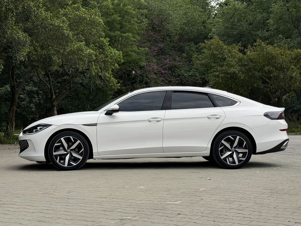 Volkswagen Lamando L 2022 - фото автомобиля
