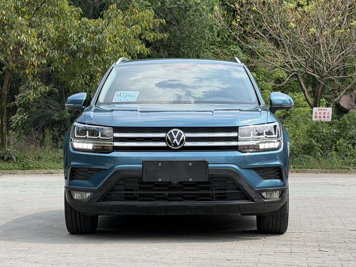 Volkswagen Tharu 2021 - фото автомобиля