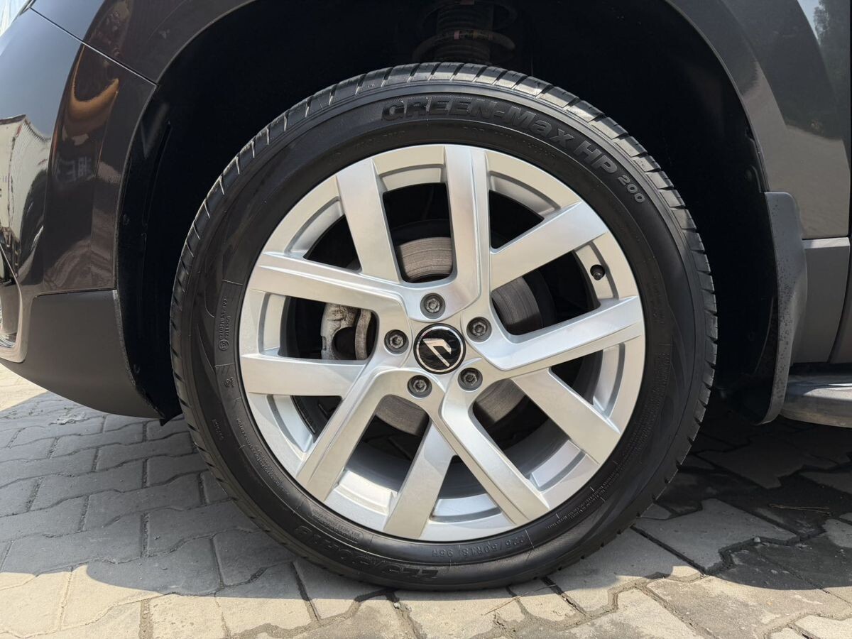 Jetta VS5 2023 - фото автомобиля