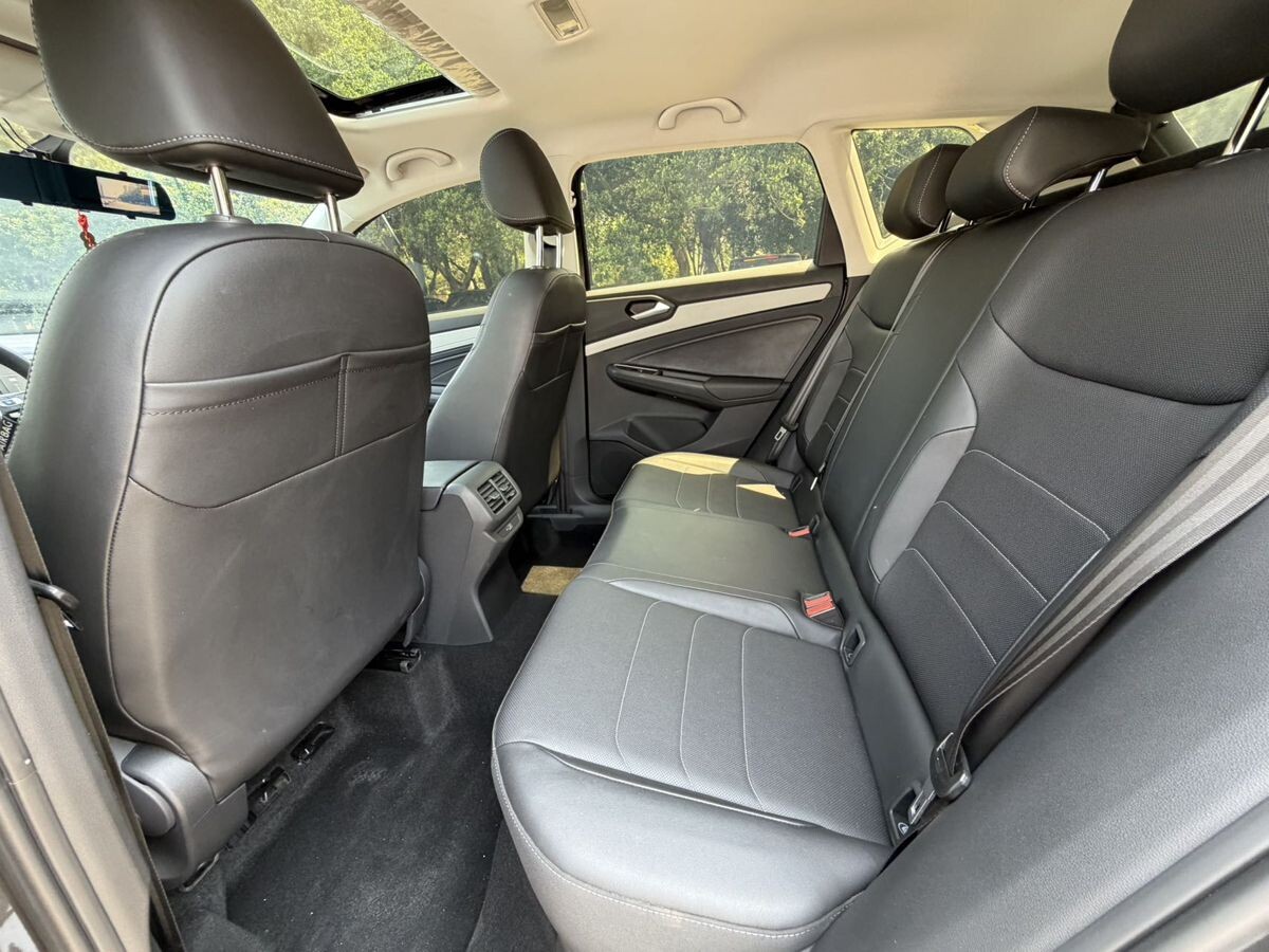 Jetta VS5 2023 - фото автомобиля