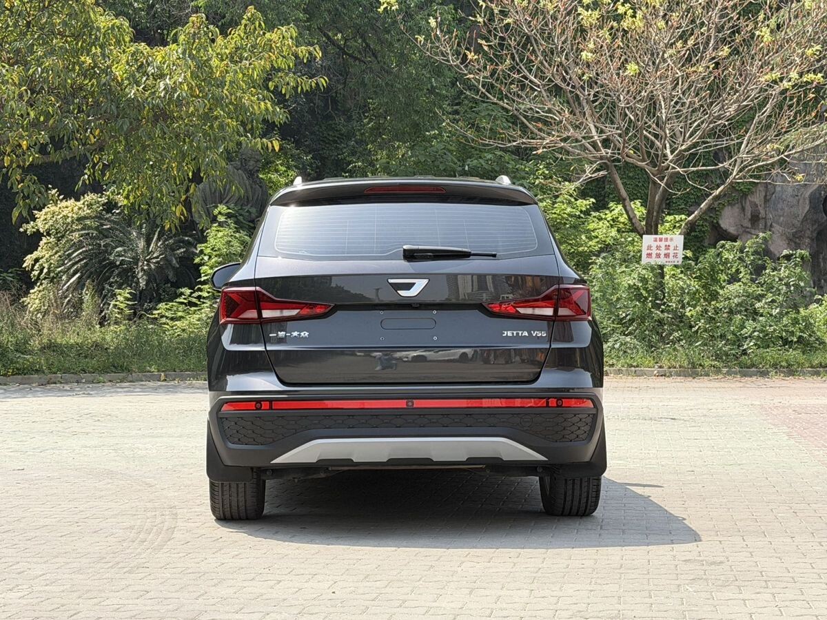 Jetta VS5 2023 - фото автомобиля