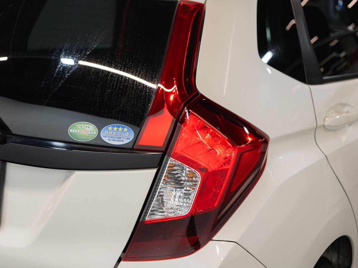 Honda Fit 2013 - фото автомобиля