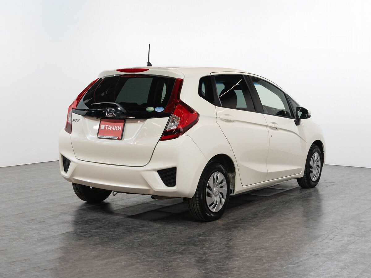 Honda Fit 2013 - фото автомобиля