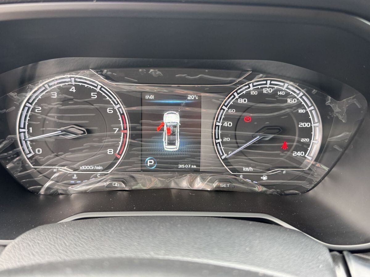 Geely Vision X6 Pro 2021 - фото автомобиля