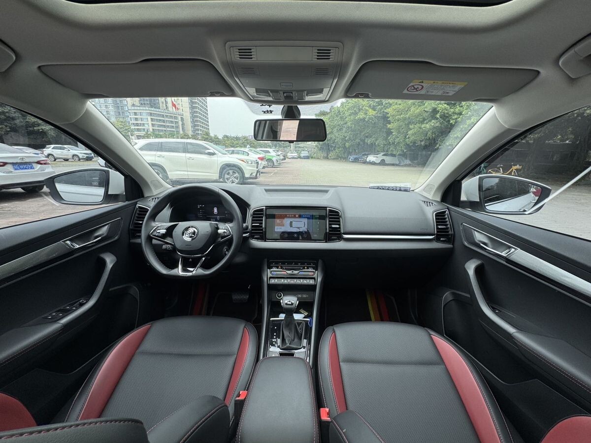 Skoda Karoq 2022 - фото автомобиля