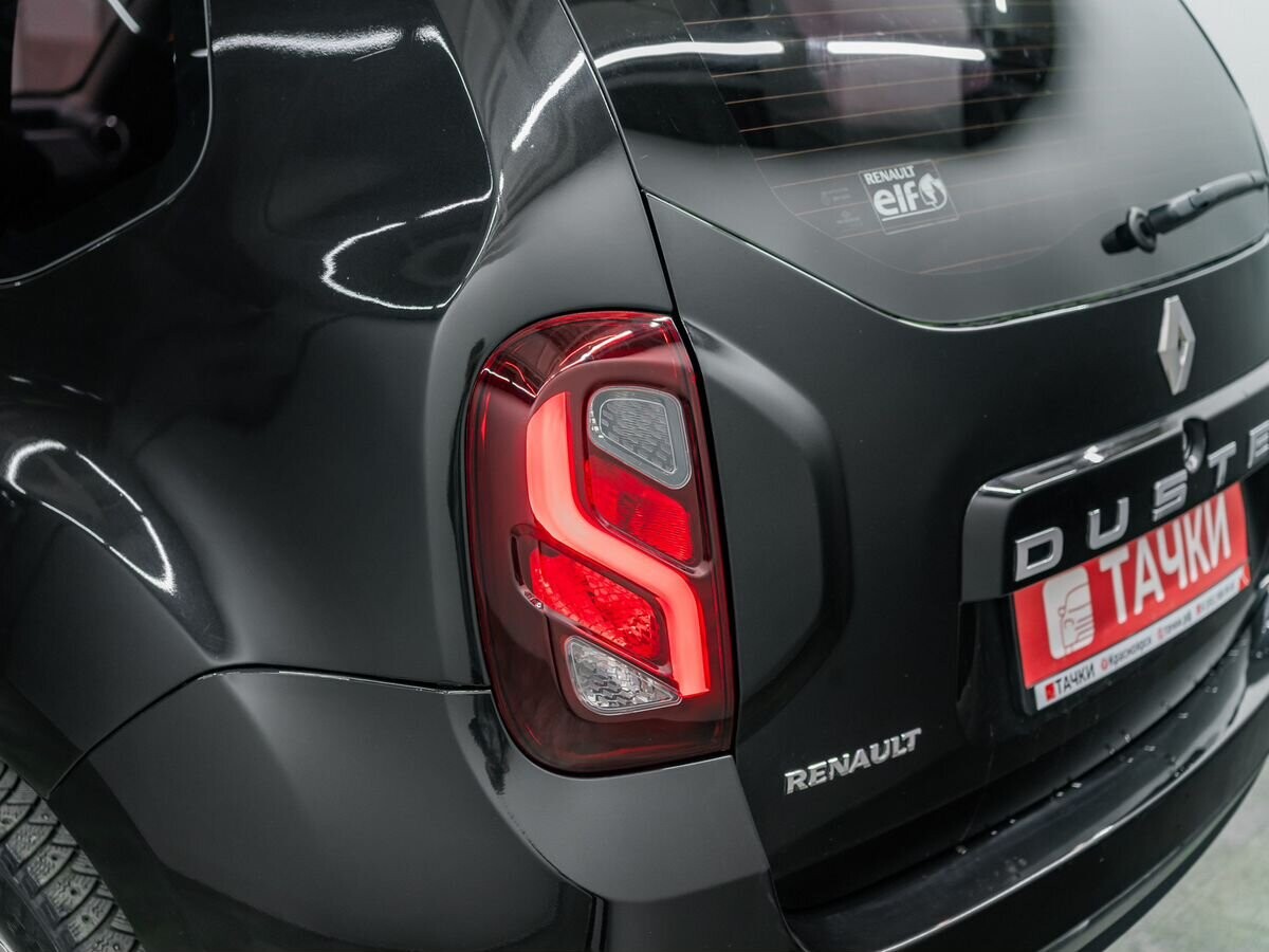 Renault Duster 2017 - фото автомобиля
